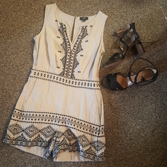 LOFT Other - Loft Embroidered Romper Sz 00P